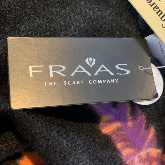 Fraas The Scarf Co Square Four Way Blanket Wrap Multicolor Floral NWT $48 - Picture 3 of 9